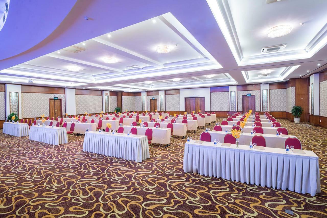Palace Отель 4*
